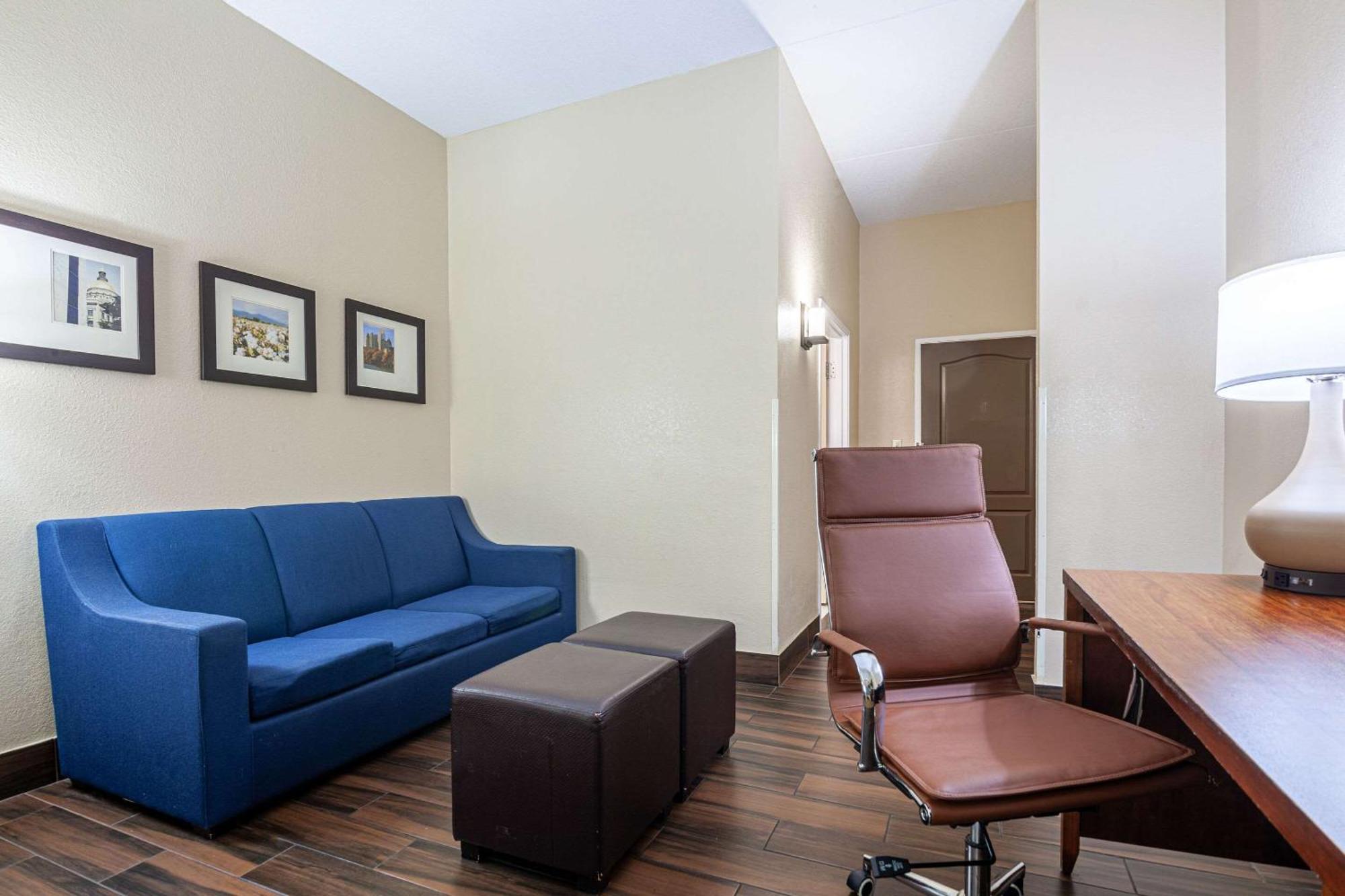 Comfort Suites Morrow- Atlanta South Bagian luar foto