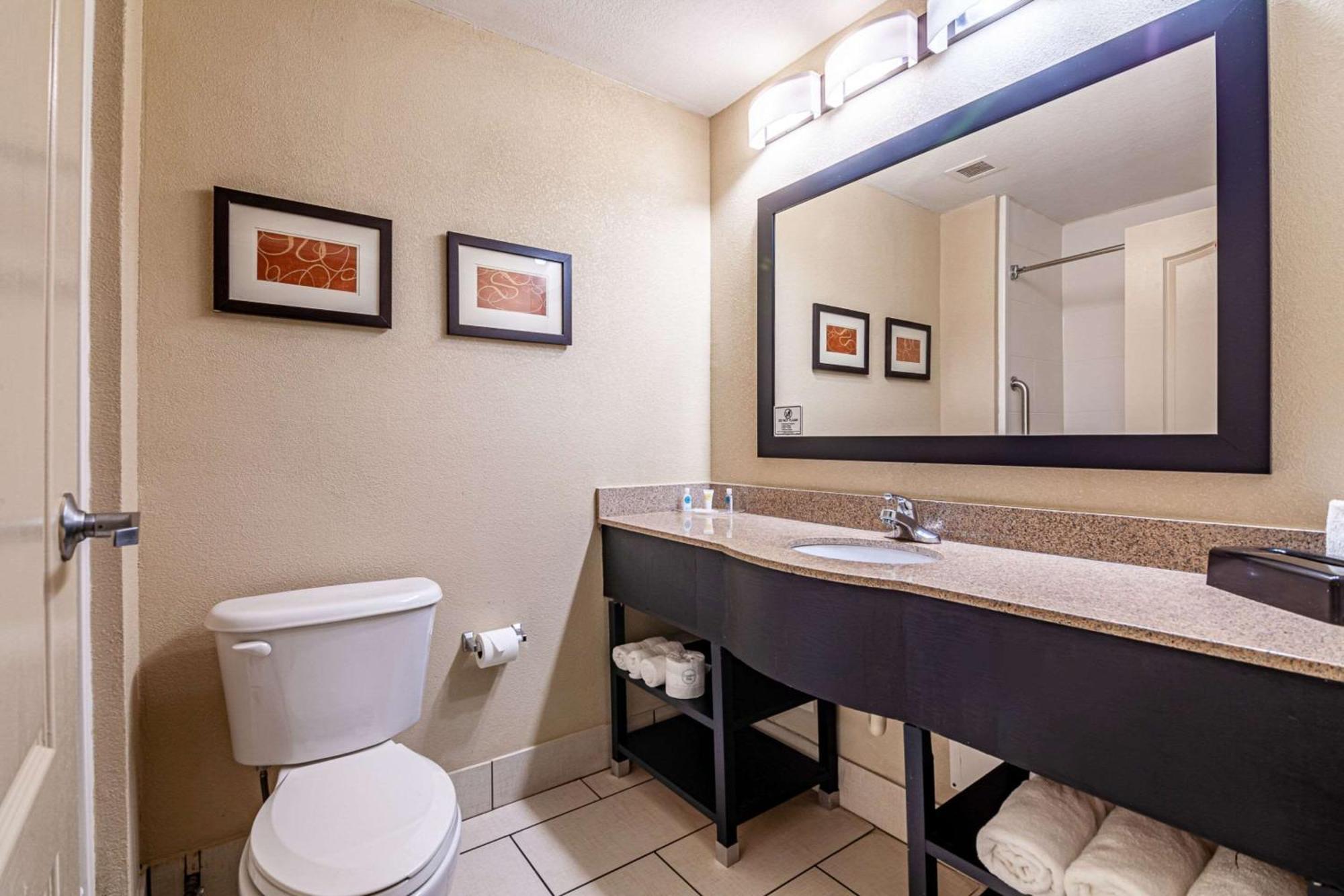 Comfort Suites Morrow- Atlanta South Bagian luar foto