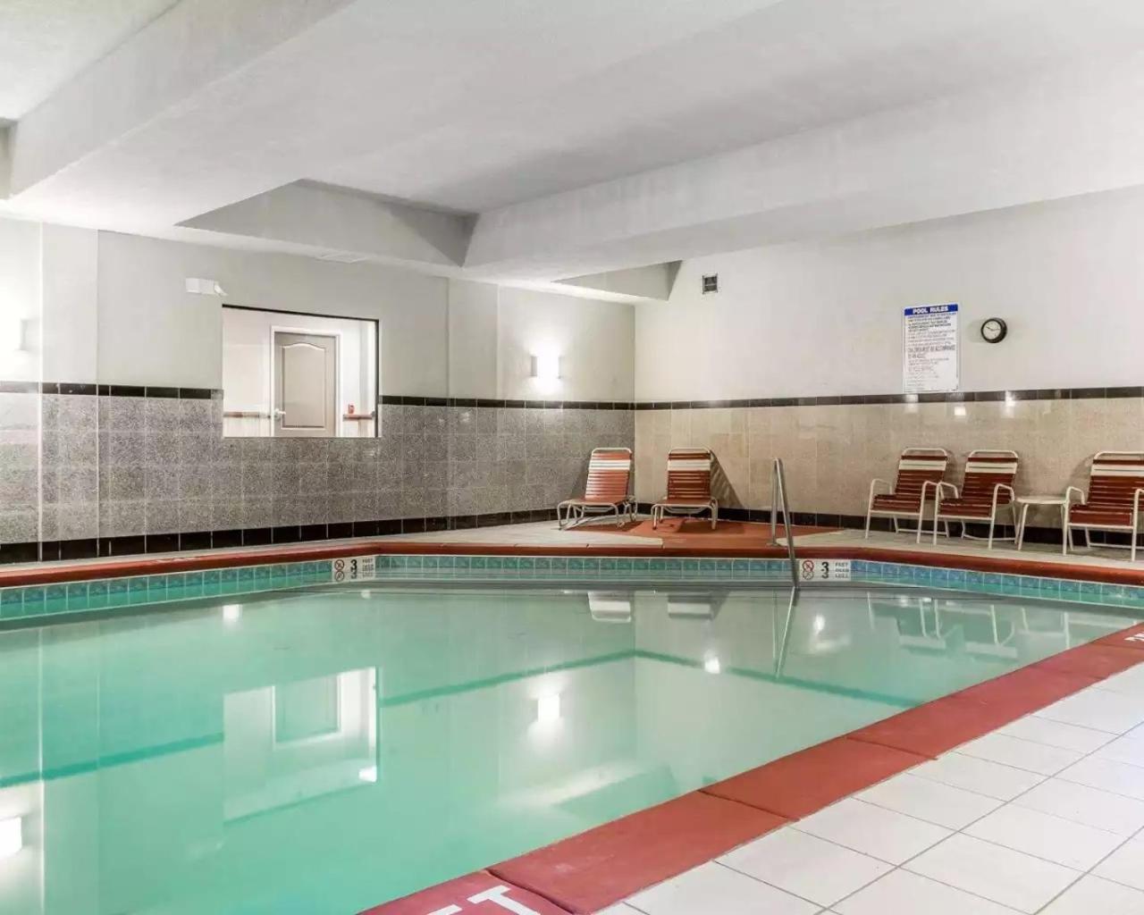 Comfort Suites Morrow- Atlanta South Bagian luar foto